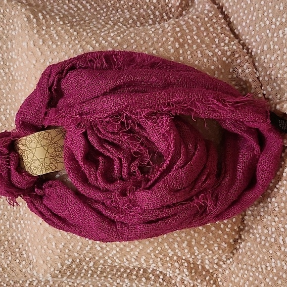 Infinity Scarf - Picture 5 of 6